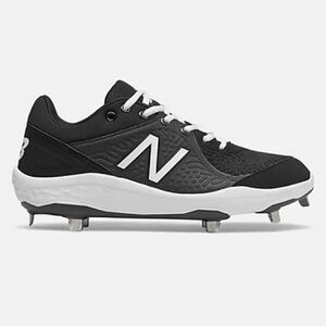 NWT New Balance Men’s Black Baseball Cleats